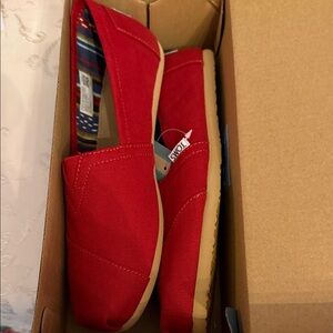 TOMS Men's Vibrant Red Slip-On Loafers